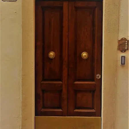 Valia Pitti 1 Apartment *