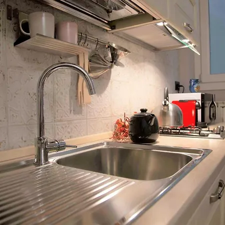 Valia Pitti 1 Apartment